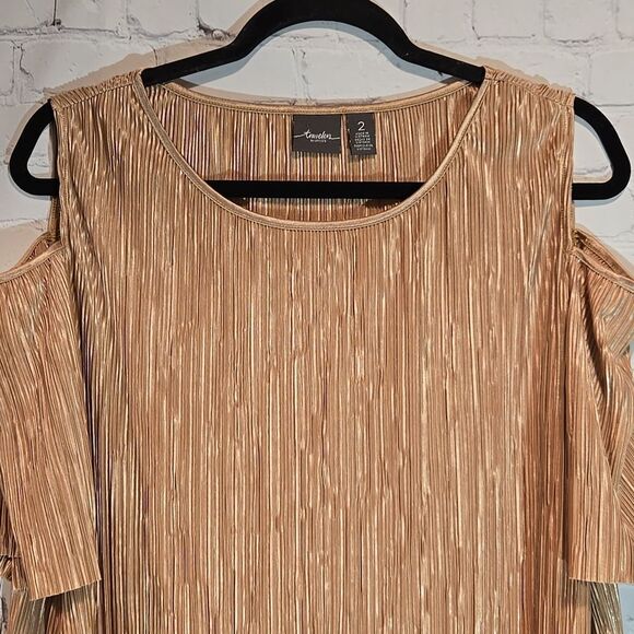 Chico's Travelers Pleated Top - Picture 2 of 9